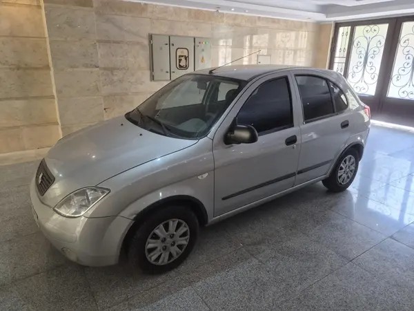 تیبا، هاچ بک