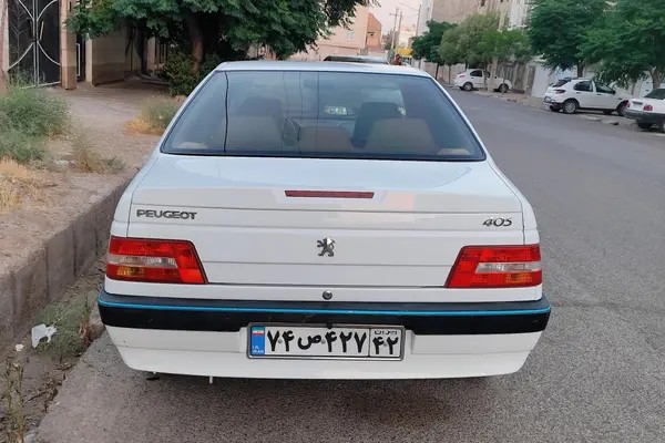 پژو، 405
