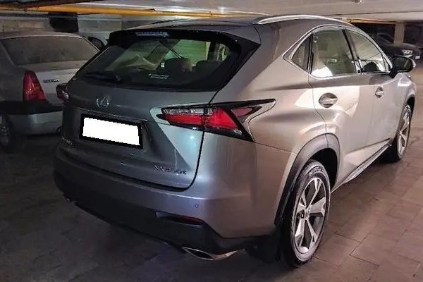 لکسوس، NX