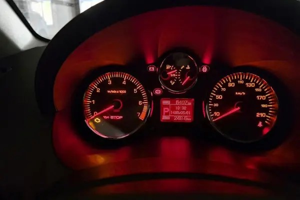 پژو، 207