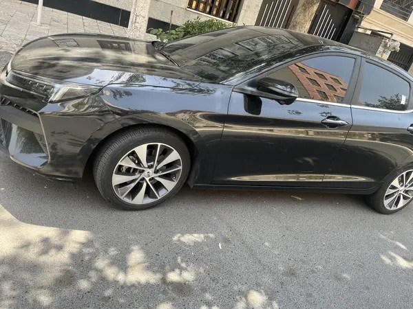 کی ام سی، J7