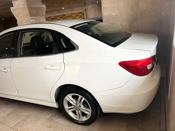 بسترن، B30