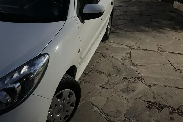 پژو، 207