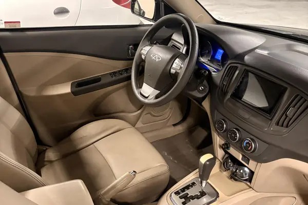 ام وی ام، 550