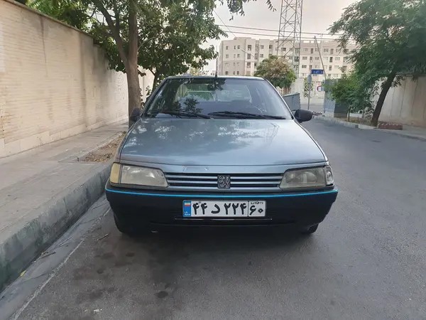 پژو، 405