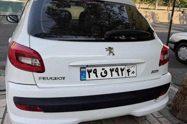 پژو، 207